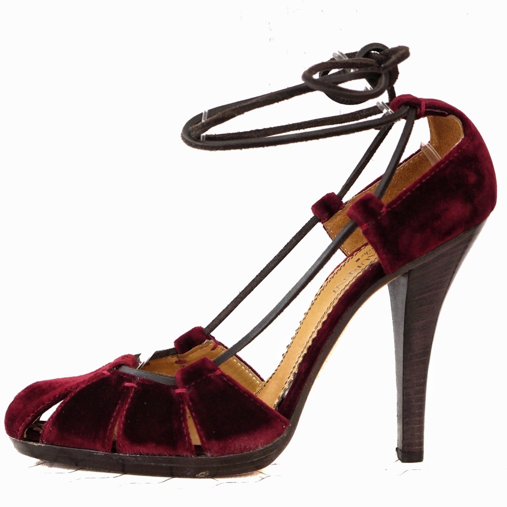 💯 Auth YVES SAINT LAURENT Red Velvet Pumps